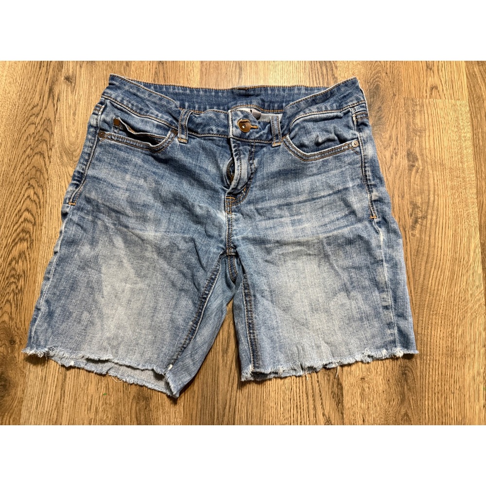 JCP Denim Shorts Women Size 28/6 Blue Jean Cut Off Frayed Hem Mid Rise